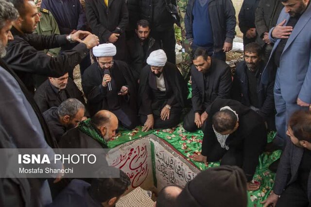 تشییع 14 آلاله زهرایی بر روی دستان مردم شهید پرور دیار علویان