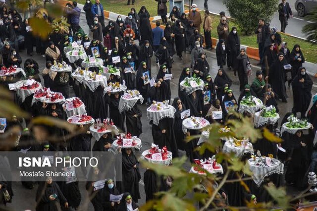تشییع 14 آلاله زهرایی بر روی دستان مردم شهید پرور دیار علویان