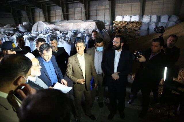 تعیین و تکلیف کالاهای فاسد شده در انبار بنادر مازندران