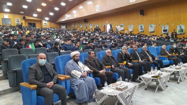 معلمان پاسخگوی شبهات دانش آموزان باشند معلمان پاسخگوی شبهات دانش آموزان باشند