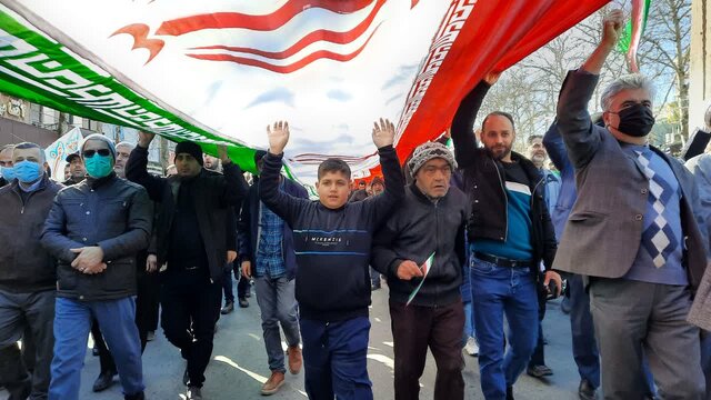 راهپیمایی ۲۲ بهمن در مازندران همزمان با کل کشور شروع شد