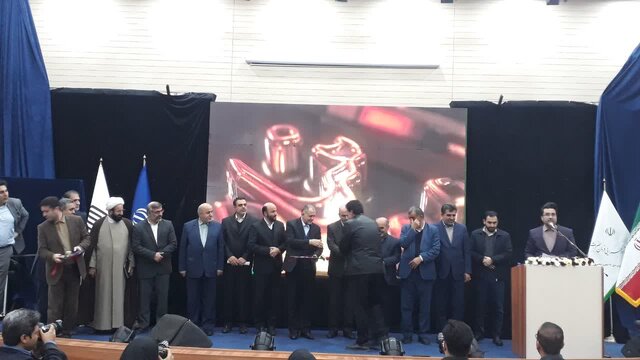 بهره برداری از ۷۰۰ مدرسه بنیاد برکت در سال آینده