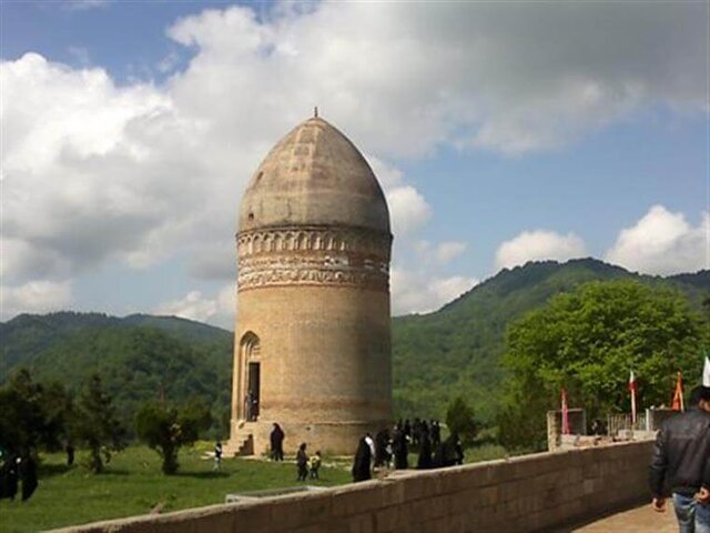 برجمقبره تاریخی "لاجیم" ظرفیت خاموش گردشگری سوادکوه