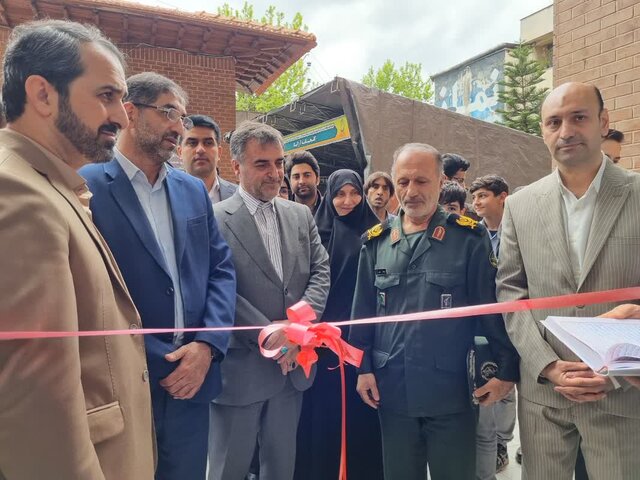 نمایشگاه بزرگ کتاب، قرآن و محصولات فرهنگی مازندران افتتاح شد نمایشگاه بزرگ کتاب، قرآن و محصولات فرهنگی مازندران افتتاح شد