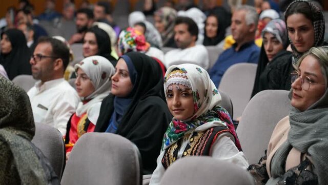 جشنواره بومی محلی "نوجوان مازنی"، فرهنگ مازندران را احیاء کرد