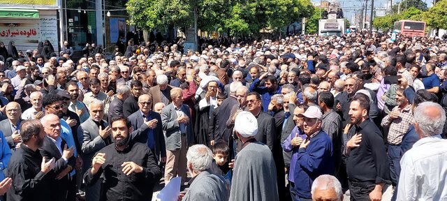 پیکر مطهر آیتالله سلیمانی در بابلسر تشییع شد