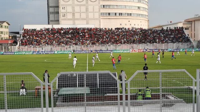 مربی تیم ملی فوتبال ایران نظارهگر بازی نساجی پیکان شد