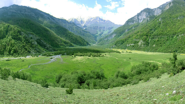 «بهشت اردیبهشت ایران» را جهنم نکنیم!