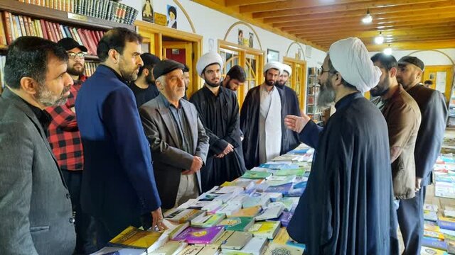 برپایی نمایشگاه کتاب، اقدام هرساله بزرگترین واقف کتابهای دینی در آمل