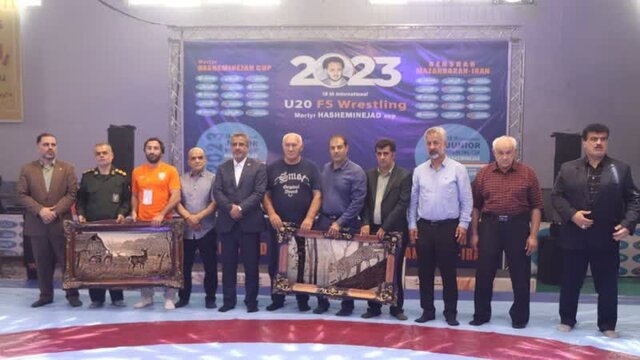 تیم ایران قهرمان هجدهمین دوره مسابقات بین المللی کشتی جام شهید هاشمی نژاد شد