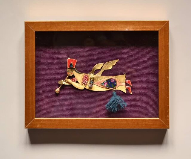 تصویرگر جهان قصههای ایرانی در زیورآلات مفهومی