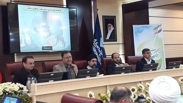 بازنگری ماموریتهای بازرسان و ارزیابان سازمان دامپزشکی کشور در ساری