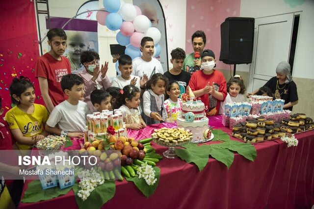 جشن قطع درمان ۳۰ کودک بهبود یافته سرطان در مازندران+عکس