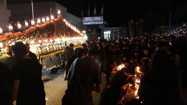 عزاداری مردم ولایتمدار ساری در شب شام غریبان