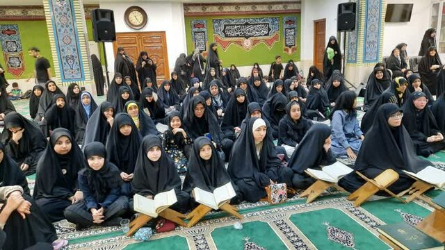 محفل انس با قرآن ویژه بانوان شهرستان آمل راهاندازی شد