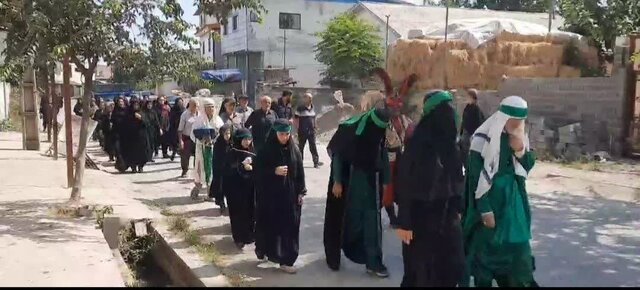 کاروان شبیه سازی شده "اسرای کربلا به شام" در آمل