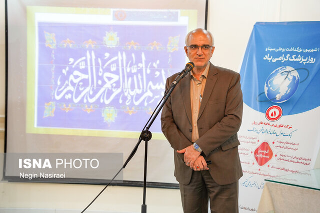 درمان ۷۵ درصد بیماران خونی با سلولهای بنیادی «خون بند ناف» در کشور