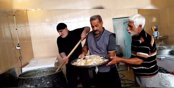 ویزیت رایگان روزانه ۷۰۰ زائر در موکب شهدای چالوس در نجف اشرف