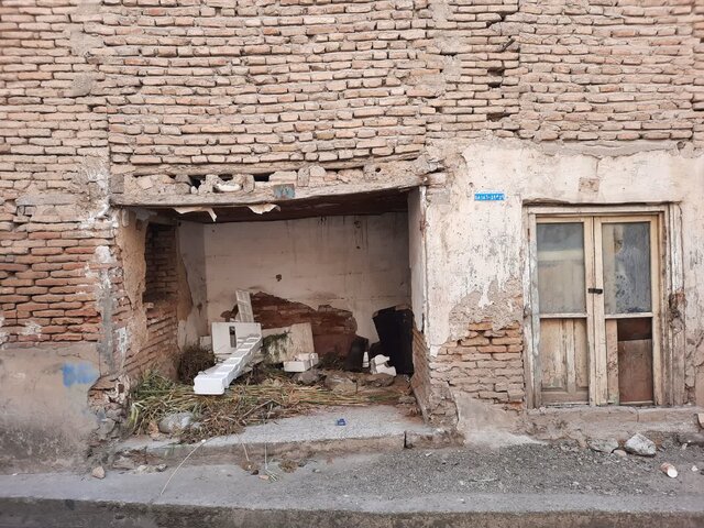 مرگ تدریجی خانه قاجاری "کیومرث میرزا" در ساری