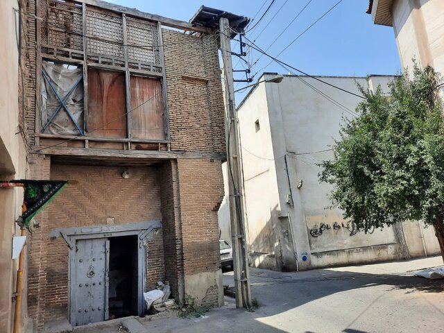 مرگ تدریجی خانه قاجاری "کیومرث میرزا" در ساری