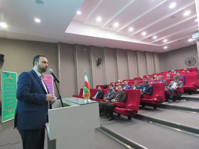 فرهنگ در اولویت کار مسئولان دستگاههای اجرایی قرار گیرد