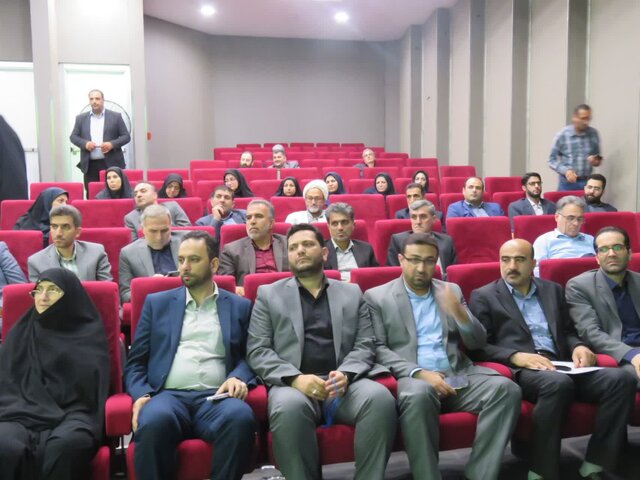 فرهنگ در اولویت کار مسئولان دستگاههای اجرایی قرار گیرد