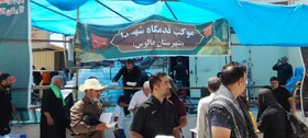 توزیع بیش از۴۰ هزار پُرس غذای گرم بین زائران در نجف اشرف