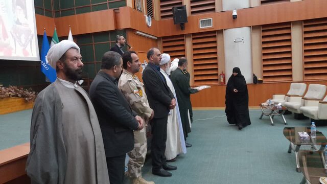 لزوم انتقال فرهنگ جهاد و شهادت به نسل آینده