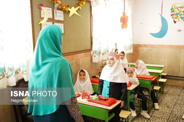 جشن شکوفهها در مدارس ابتدایی شهرستان بابل برگزار شد+تصویر