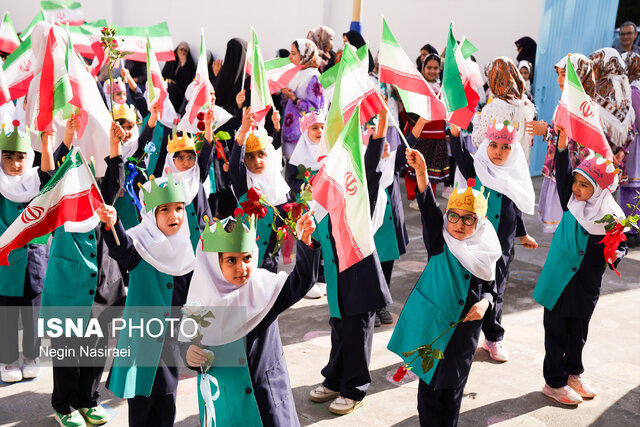 جشن شکوفه‌ها در مدارس ابتدایی شهرستان بابل برگزار شد+تصویر