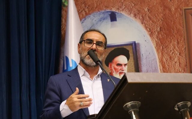 رونمایی از پوستر سریالهای "دیما" و "زیر درخت توت" در هفته دفاع مقدس