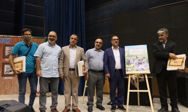 رونمایی از پوستر سریالهای "دیما" و "زیر درخت توت" در هفته دفاع مقدس