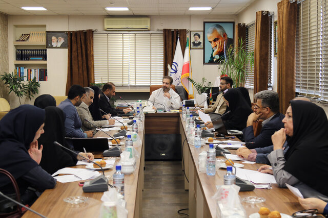 کودکان با جذابیتهای فرهنگ ملی و بومی آشنا شوند