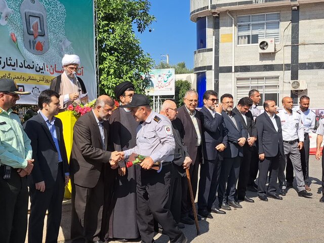 پیگیر تجهیز ناوگان امدادی و معیشت آتش نشانان هستیم