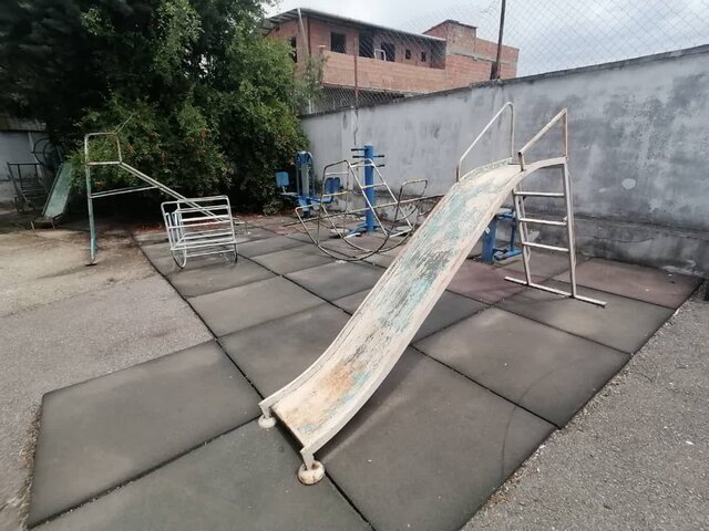 گزارشی از مشکلات تنها مدرسه ویژه دانشآموزان اتیستیک ساری