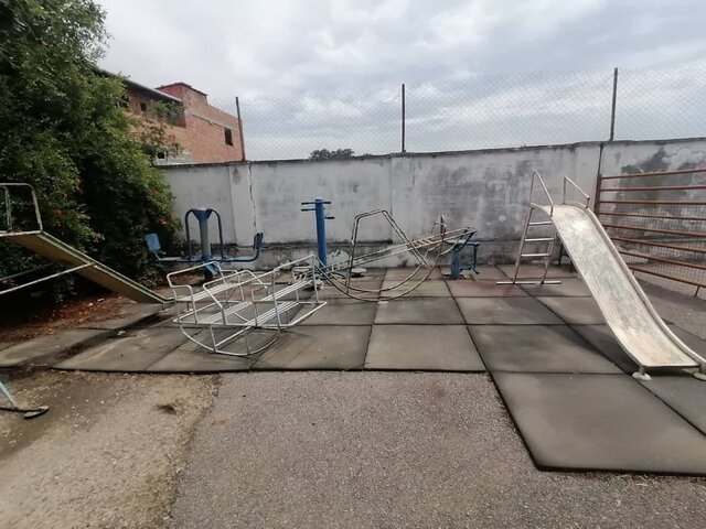 گزارشی از مشکلات تنها مدرسه ویژه دانشآموزان اتیستیک ساری