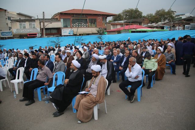 آیت الله صالحی در مسیر مجاهدت تلاش کرد/انقلاب اسلامی مرهون عالمان وارسته است