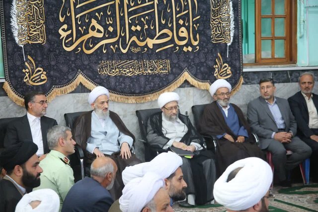 آیت الله صالحی در مسیر مجاهدت تلاش کرد/انقلاب اسلامی مرهون عالمان وارسته است