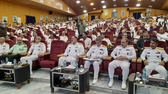 ضرورت تدوین آیین نامههای جدید در حوزه دریایی