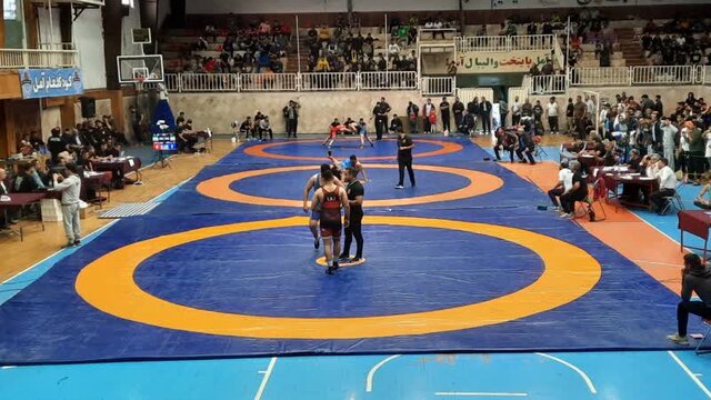 جام قهرمانی نخستین مدال آور طلایی کشتی آمل، از آن قائمشهریها شد