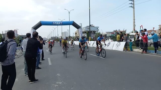 رکابزن تیم دانشگاه آزاد تبریز قهرمان مرحله دوم لیگ دوچرخه سواری کشور شد