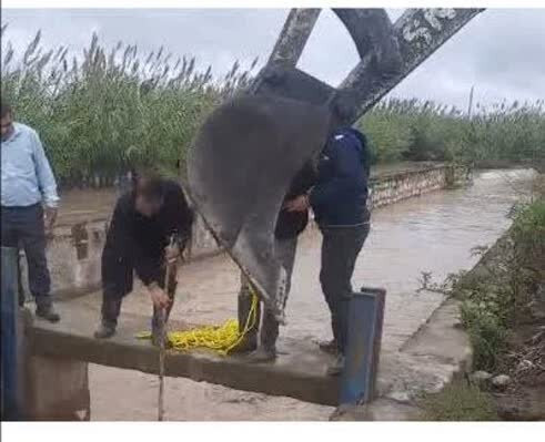 راه ارتباطی ۷ روستای بندپی شرقی بابل به دلیل طغیان رودخانه قطع شد