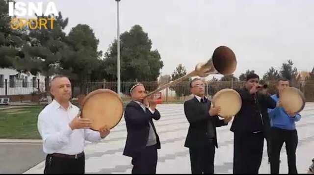 استقبال متفاوت ازبکیها از کاروان نساجی مازندران