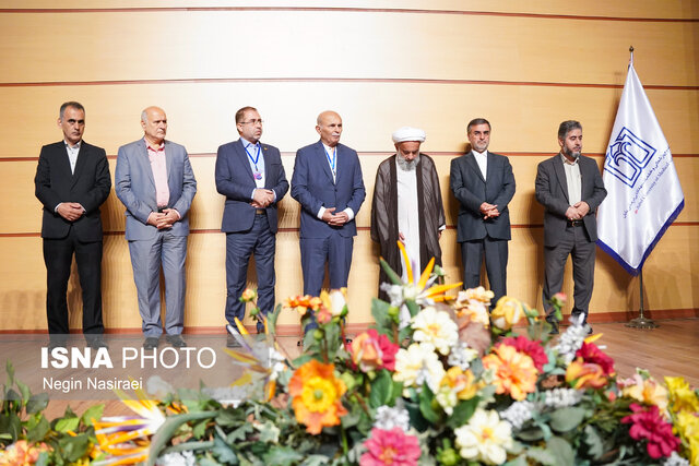 قرائت ۱۰۰ مقاله در همایش ملی جراحان مغز کشور در بابل