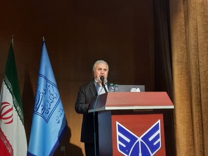 عکس از مهدی مسرور راه رسیدن به اقتصاد بدون نفت اهتمام در حوزه میراث و گردشگری است