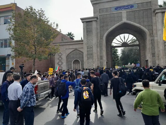 حضور پرشور مردم ساری در راهپیمایی ۱۳ آبان