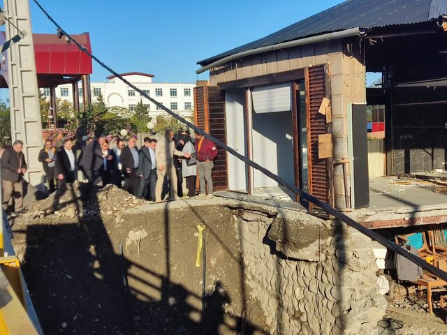 بازدید ویزر کشور از مناطق سیل زده مازندران/رفع مشکلات سیل زدگان در دستور کار دولت سیزدهم