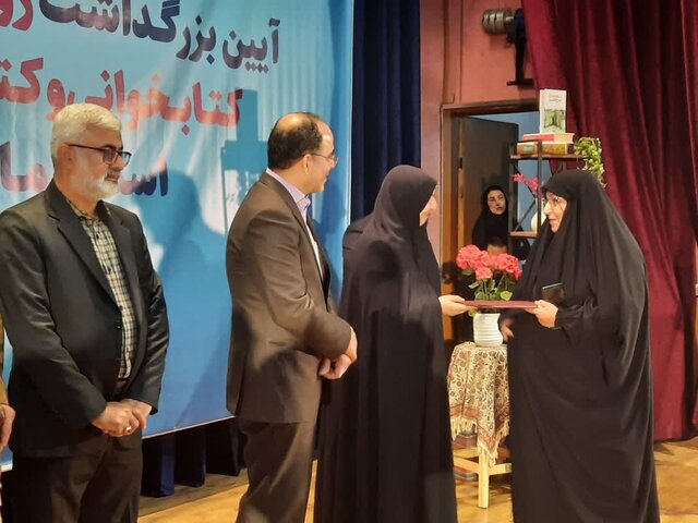 مازندران نیازمند کتابخانه سیار است/ارائه ۶۰ نوع خدمت در کتابخانهها