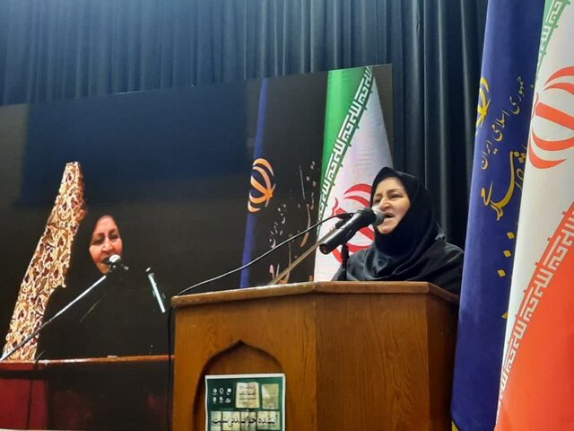 همایش تجلیل از خادمان نشر و فعالان حوزه کتاب و کتابخوانی در ساری برگزار شد