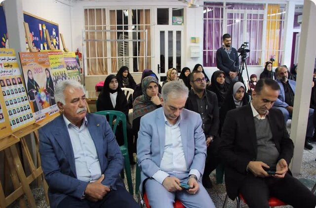 دانشآموزی که با فرهنگ قرآنی مانوس باشد آسیبپذیر نخواهد بود